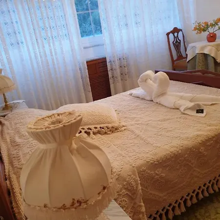 Bed & Breakfast Casa Rural O Torno